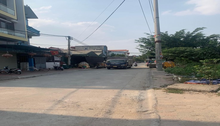 Cho thuê kho tại Đại Áng,  Thanh Trif, 100m x 1 tầng, MT 4m, điện 3 pha, ô tô tải đỗ cửa, giá 6,5tr / tháng